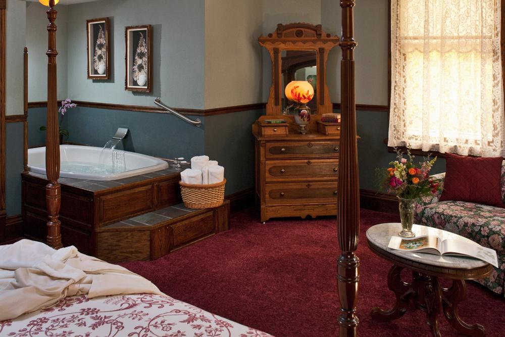 Old Rittenhouse Inn Bayfield Ngoại thất bức ảnh