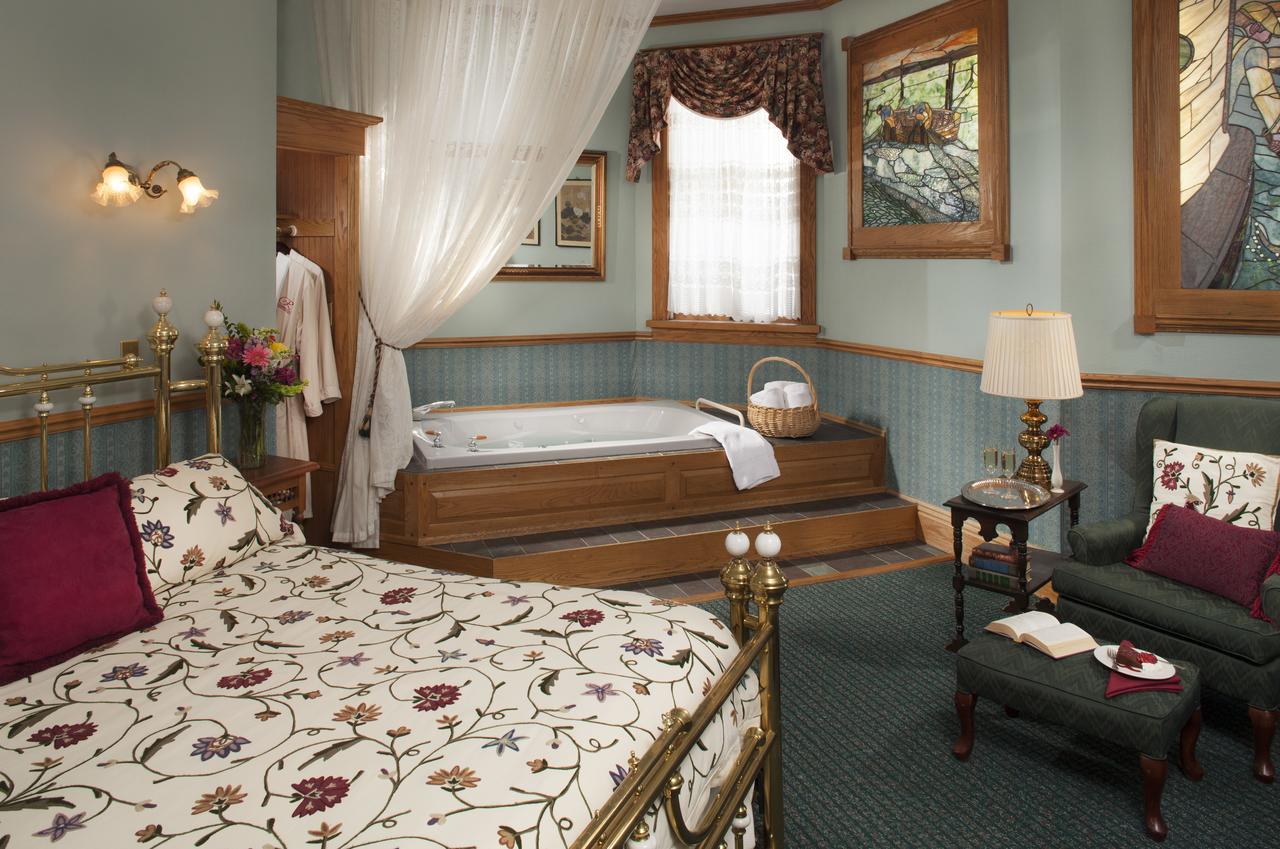Old Rittenhouse Inn Bayfield Ngoại thất bức ảnh